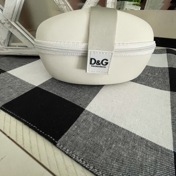D&G sunglasses main image 6